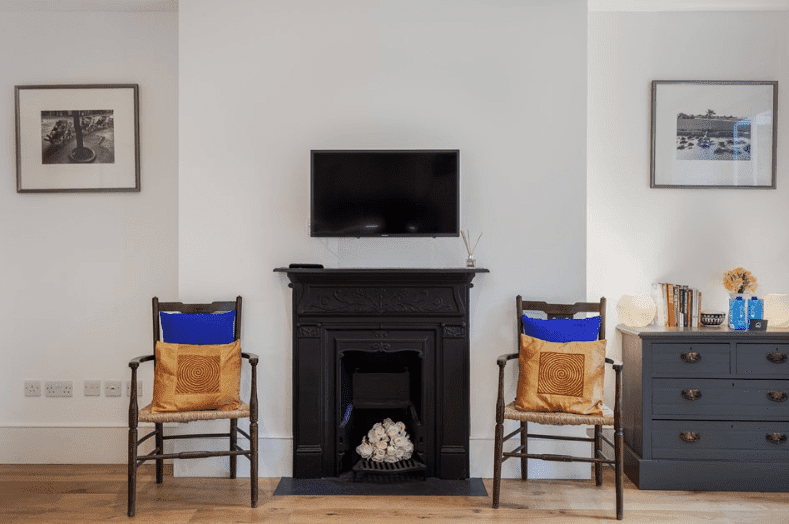  Fireplace in Apartment JPJ